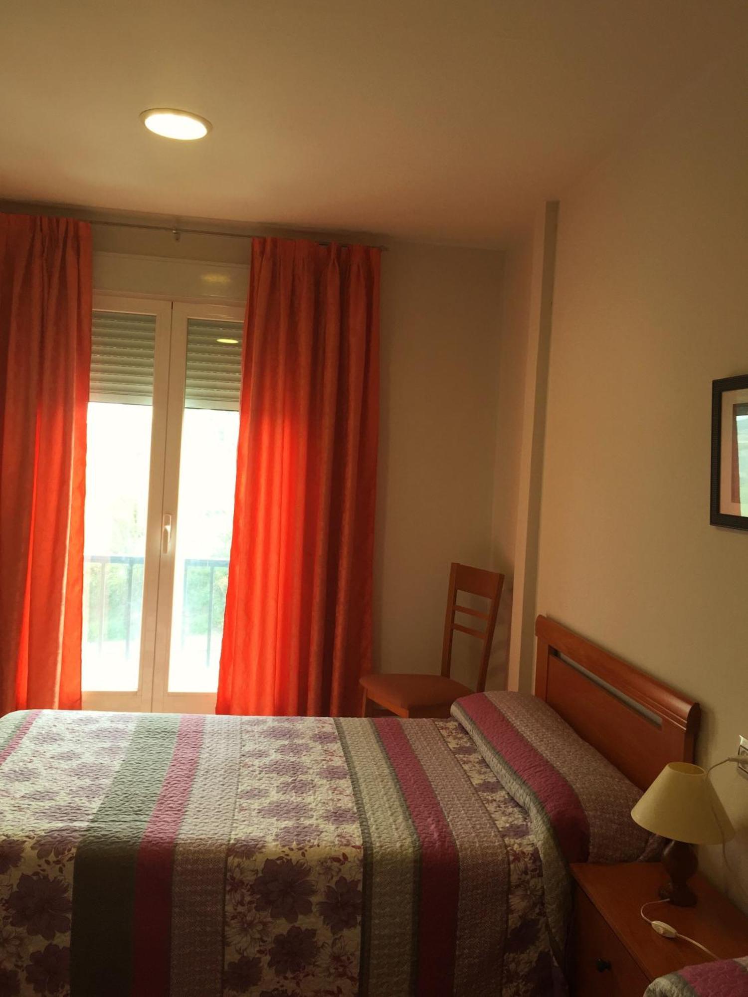 Hotel Godofredo Toledo Quarto foto
